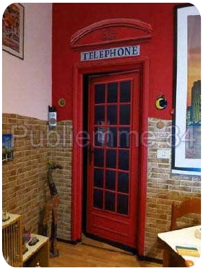 Stampa su porte Porte decorate con stampa adesiva